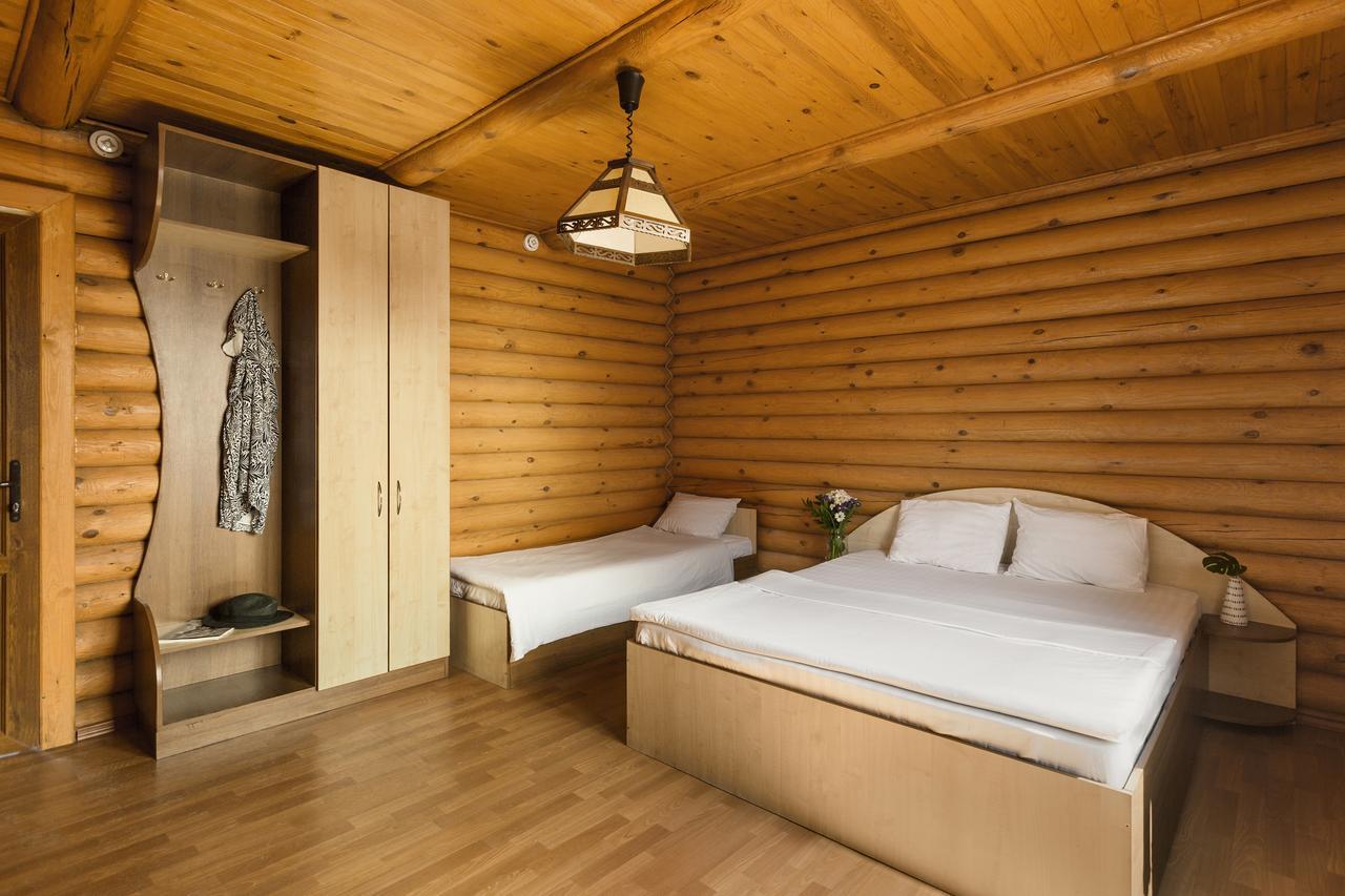 Ensenada Hotel Грибовка Екстериор снимка